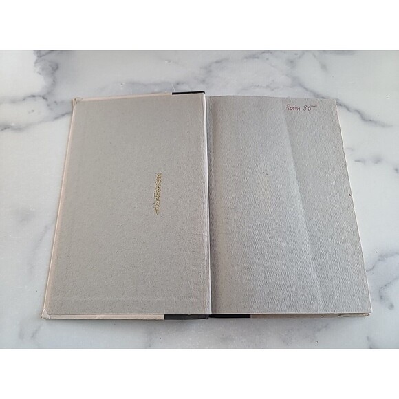 Sounder By William H. Armstrong Hardcover - Picture 2 of 10